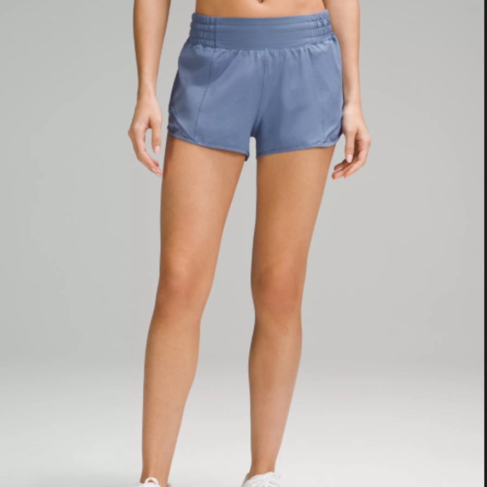 Lululemon Hotty Hot High-Rise Lined Short 2.5" - Size 14 - Oasis Blue